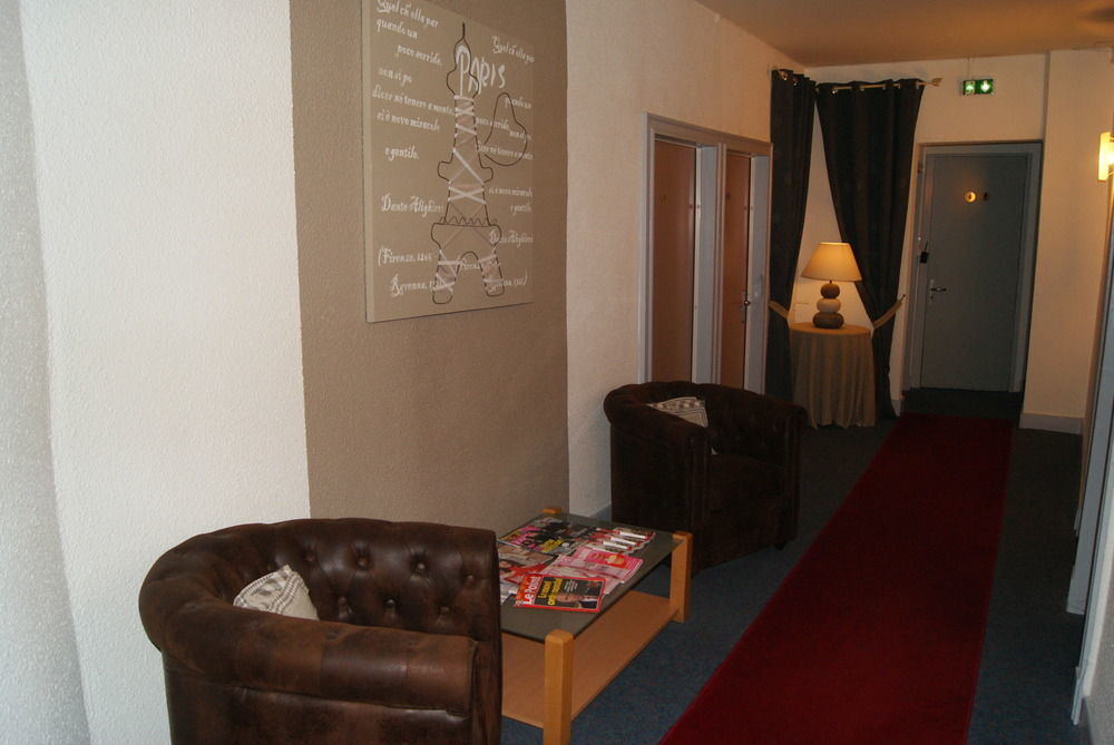 Contact Hotel Les Platanes Villeneuve Sur Lot Centre Esterno foto